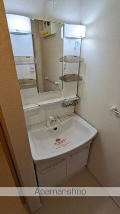 セイバリーブリーズ壱番館[2LDK/61.42m2]の洗面所