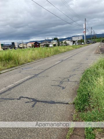 アドリアーノIIIの周辺写真