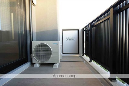 Ｔｈａｍｅｓ　ｇａｒｄｅｎ　ｐｌａｃｅ[1K/28.52m2]のバルコニー