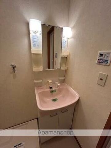 シャトルクレスト向山Aの内装写真