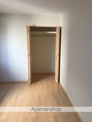 エスベランサＵ　Ｄ棟[2LDK/57m2]の収納