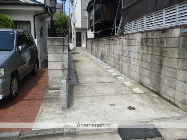 【武蔵野市吉祥寺本町のアパートの写真】