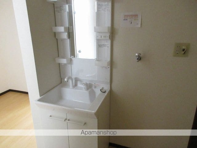 センチュリーハウス津志田Aの内装写真