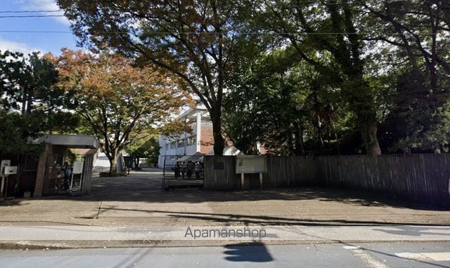 apartment 埼玉県志木市本町４丁目3-40
地図を見る