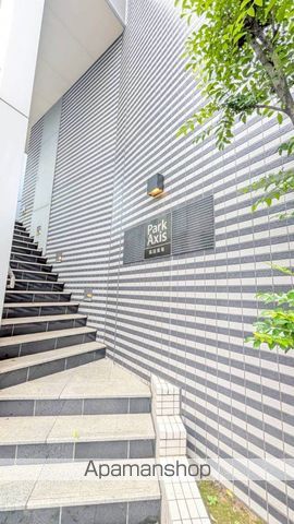 パークアクシス高田馬場の玄関写真