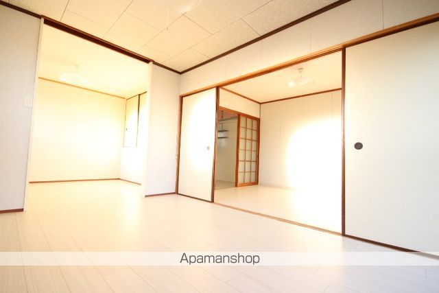 フレンドマンションの内装写真