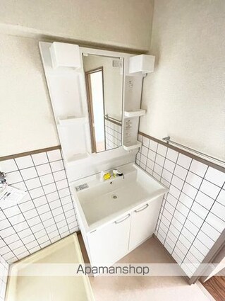 Ｗａｊｉｍａ小雑賀マンション[3DK/68.9m2]の洗面所
