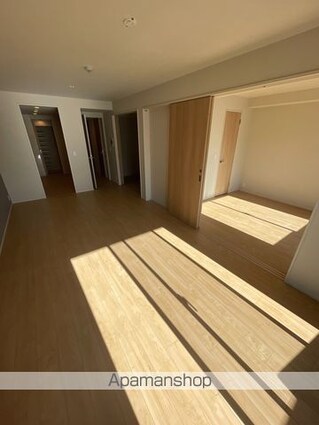 ザ・ケンジントン・レジデンスときわ台[1LDK/51m2]のリビング・居間