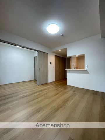 東京都中野区本町５丁目[3LDK/51.81m2]の内装1