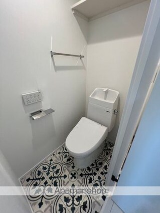 東京都中野区東中野３丁目[1R/17.77m2]のトイレ