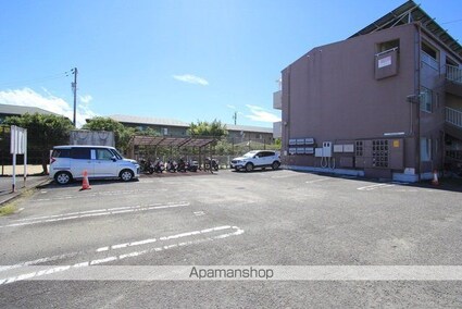 オックスフォードサーカス土居田Ⅲ[1K/23.68m2]の駐車場2