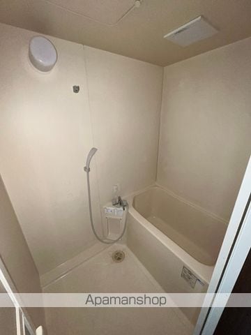 ホワイトキャッスル遠見塚9番館の内装写真