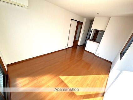 フォーレスＭ　Ⅱ棟[2LDK/53.28m2]のリビング・居間