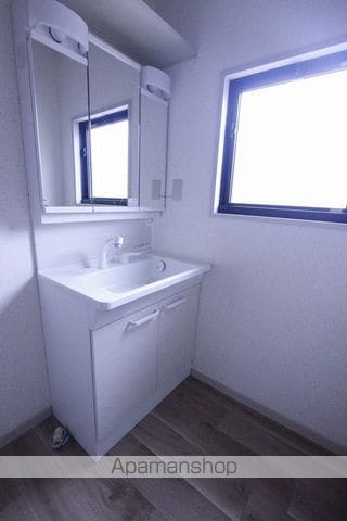 フレグランス波多見の内装写真
