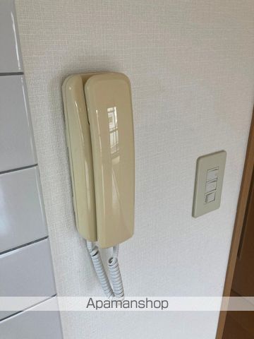 エクリュIIの内装写真