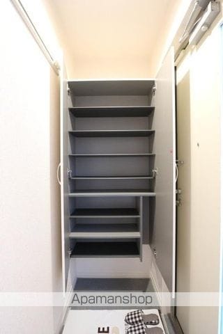 DEARESTの内装写真