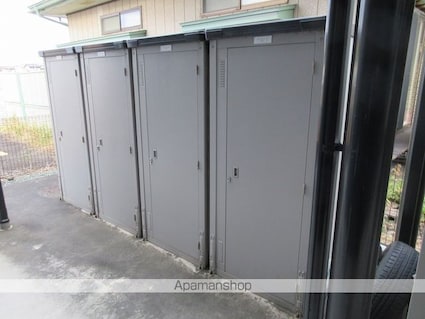 カーサ・デ・フロール[2K/35m2]の共用部1