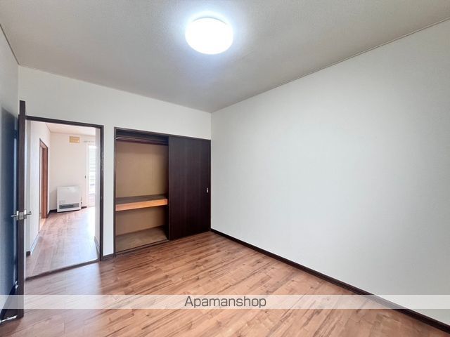 グリーンセゾンC棟の内装写真