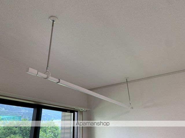 VILLA KAKIHI 宮ノ上Aの内装写真