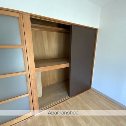 クリスタルマンション[1K/22.05m2]の収納