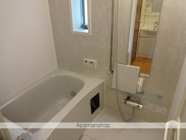 APRILEの内装写真