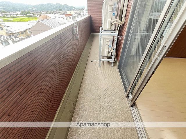 アジュールハイツIIIの内装写真
