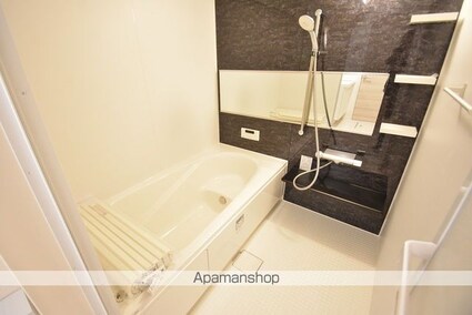 ＤーＲＯＯＭ小田原２丁目Ｂ[1LDK/44.46m2]のバス