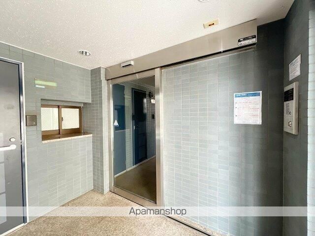 スカイコート久我山の玄関写真