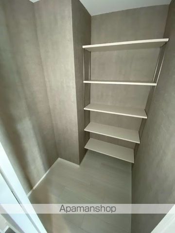 Via Latteaの内装写真