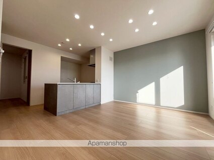 ソラーナ小松原[2LDK/66.32m2]のリビング・居間