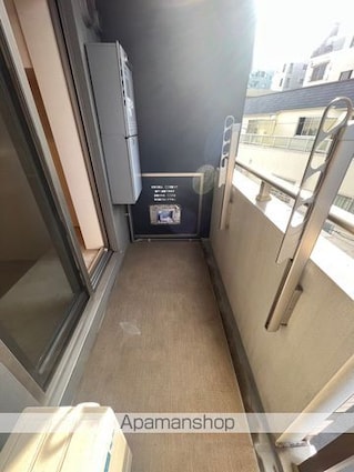 パークハビオ東中野[1R/30.3m2]のバルコニー