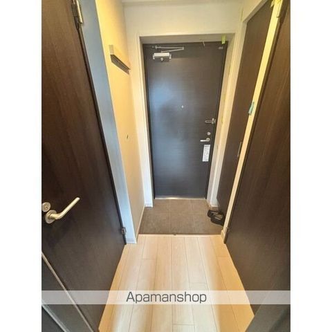 エステシア名駅[1R/25.22m2]の玄関