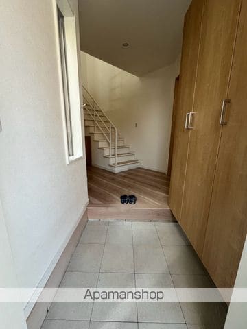 鵠沼海岸3丁目戸建の内装写真