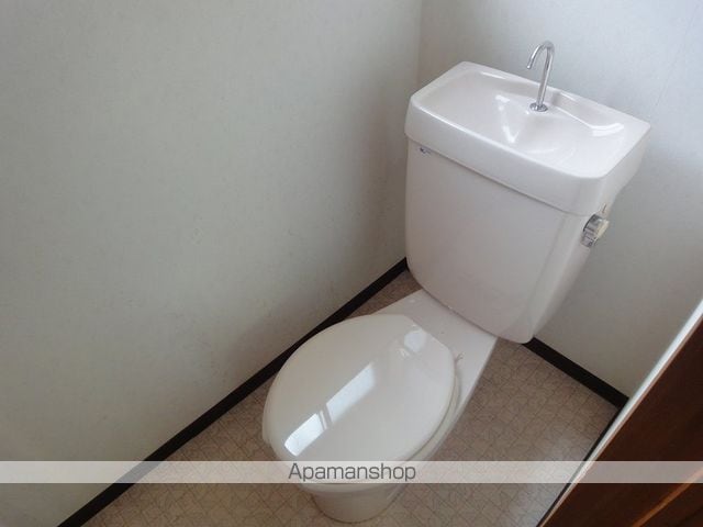 ハピィハイツ百石の内装写真