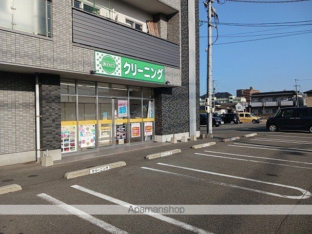 ホワイト フォックス IIの内装写真