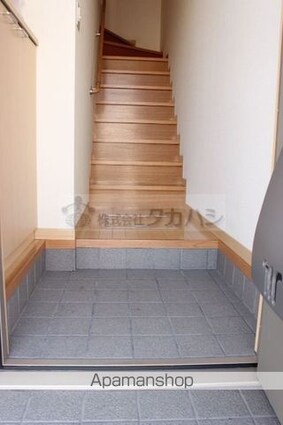 ヴィラシーン神辺　Ｂ棟[1LDK/49.96m2]の玄関