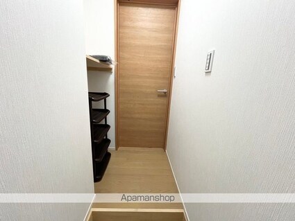 クレスト大堀[2LDK/55.5m2]の玄関