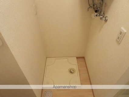 青森県青森市里見２丁目[1LDK/31.38m2]の内装4