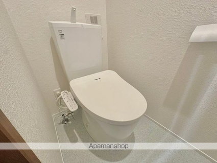 ラヴィーヌ[1LDK/47.55m2]のトイレ