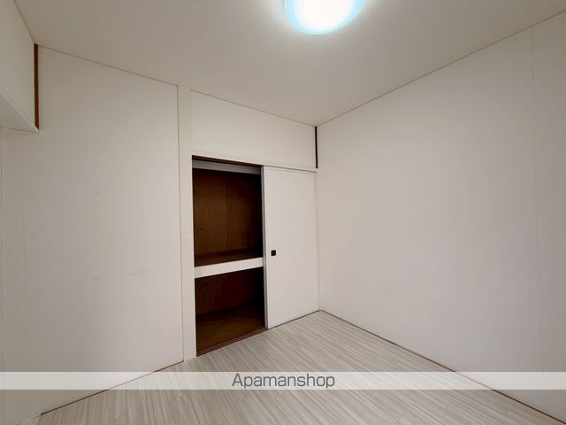 IN−IBの内装写真