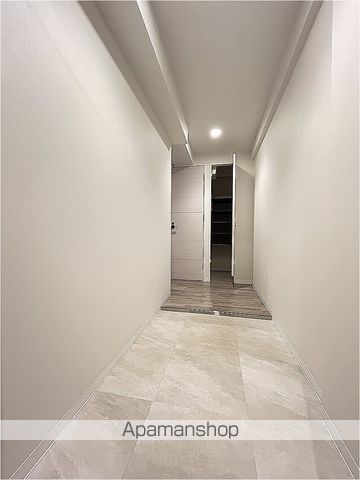 SーRESIDENCE近代美術館前の内装写真
