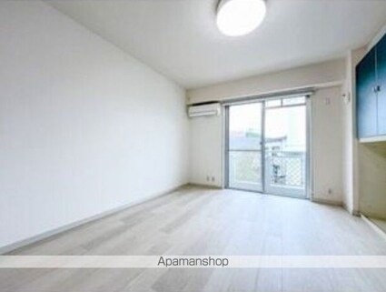 ルース中野[1K/25m2]のリビング・居間