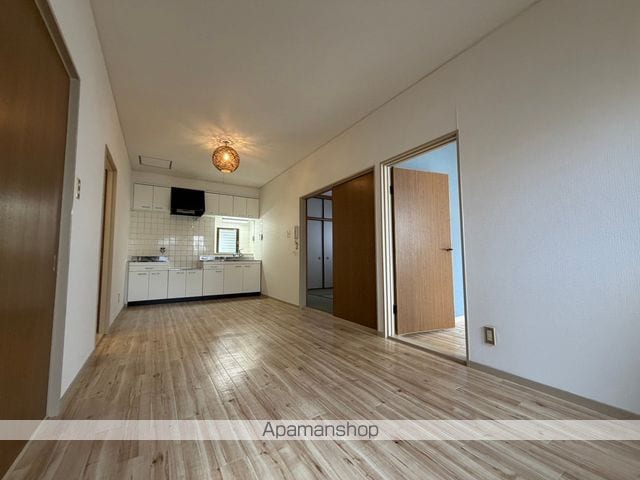 キャロル栗ケ丘町の内装写真