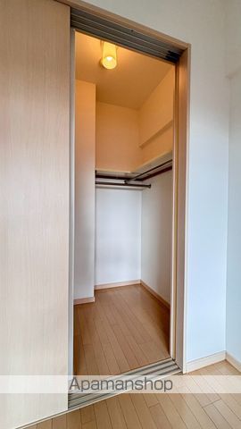 フラットリア春日の内装写真