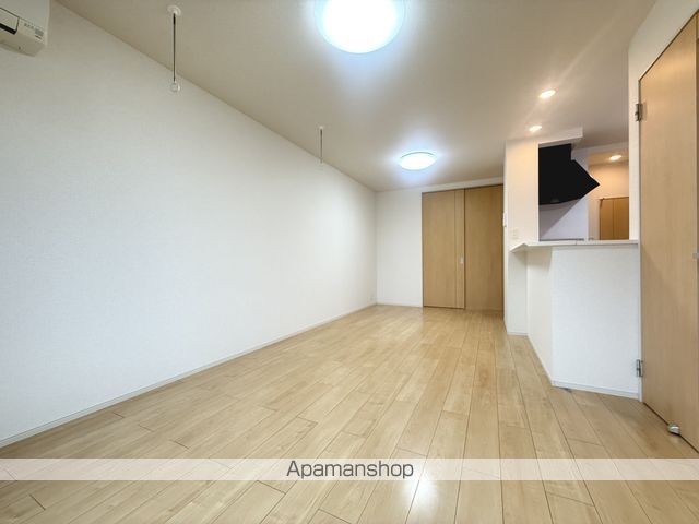 グラストレーズ深堀通の内装写真