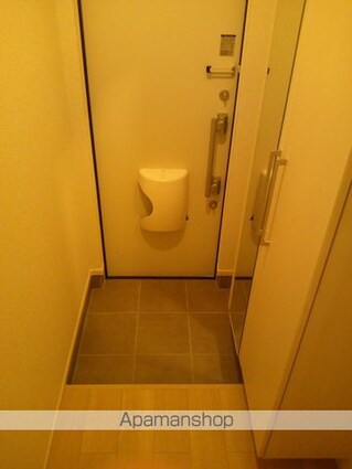 グランシエラⅢ[2LDK/58.57m2]の玄関