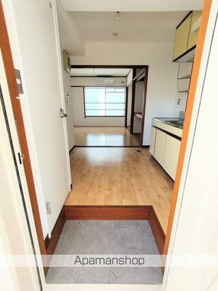 カルチェラタン・アパートメント[1K/20m2]の玄関