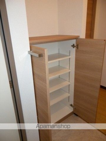 グラードエルヴィータ円山の内装写真