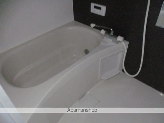 田辺市 4階建 築9年の内装写真