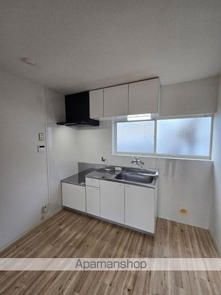和歌山県和歌山市直川[2LDK/51.1m2]のキッチン